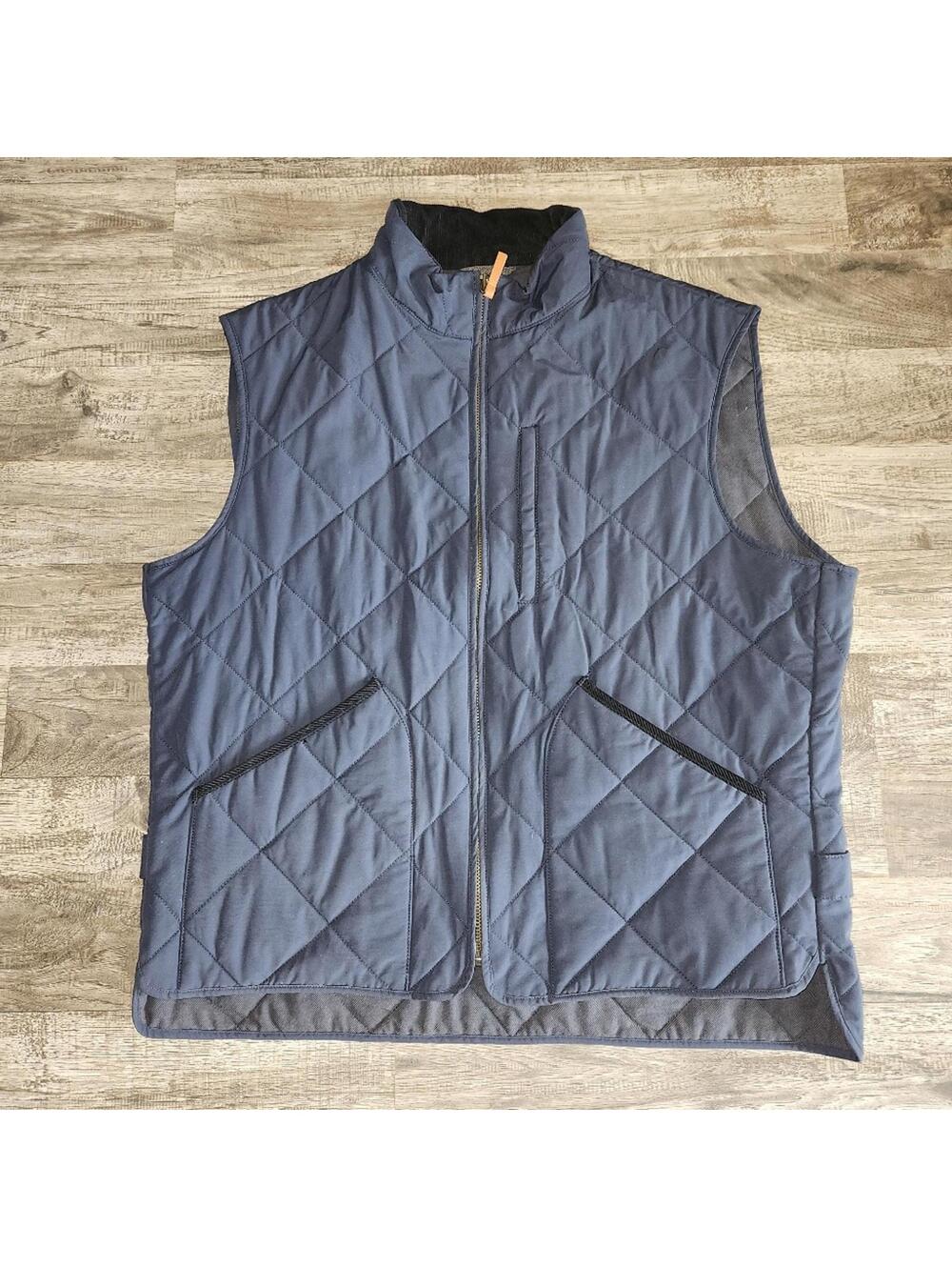 J.Crew Sussex Quilted Vest with PrimaLoft Insulation In Newport Navy.